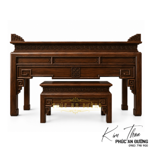 Bàn thờ đứng hiện đại gỗ Gụ BTD-44 kích thước 1m97 với thiết kế tối giản, họa tiết triện đồng bộ và bàn cơm đi kèm. Phù hợp cho phòng thờ gia tiên, nhà phố và biệt thự.