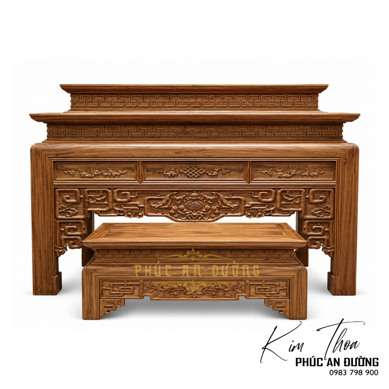 Bàn thờ đứng hiện đại nhị cấp BTD-51 với thiết kế hai cấp cân đối, hoa văn triện và chi tiết chạm khắc tinh tế. Phù hợp cho phòng thờ gia tiên, nhà phố, biệt thự và không gian thờ hiện đại.