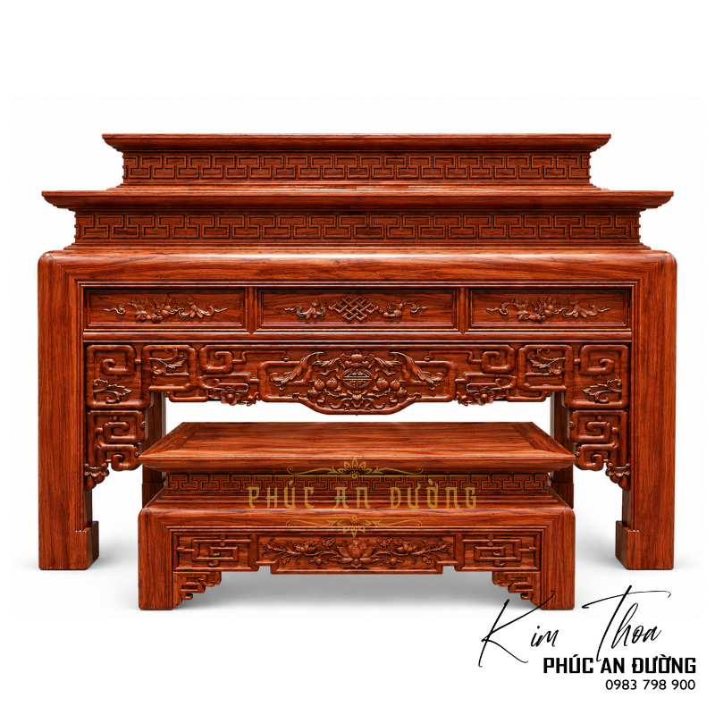 Bàn thờ đứng hiện đại nhị cấp gỗ Gụ 1m97 BTD-52 nổi bật với hệ hai cấp cân đối, hoa văn triện và bàn cơm đồng bộ, phù hợp phòng thờ gia tiên.